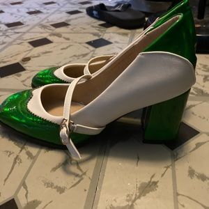 Green Square Toe Mary Jane Heels